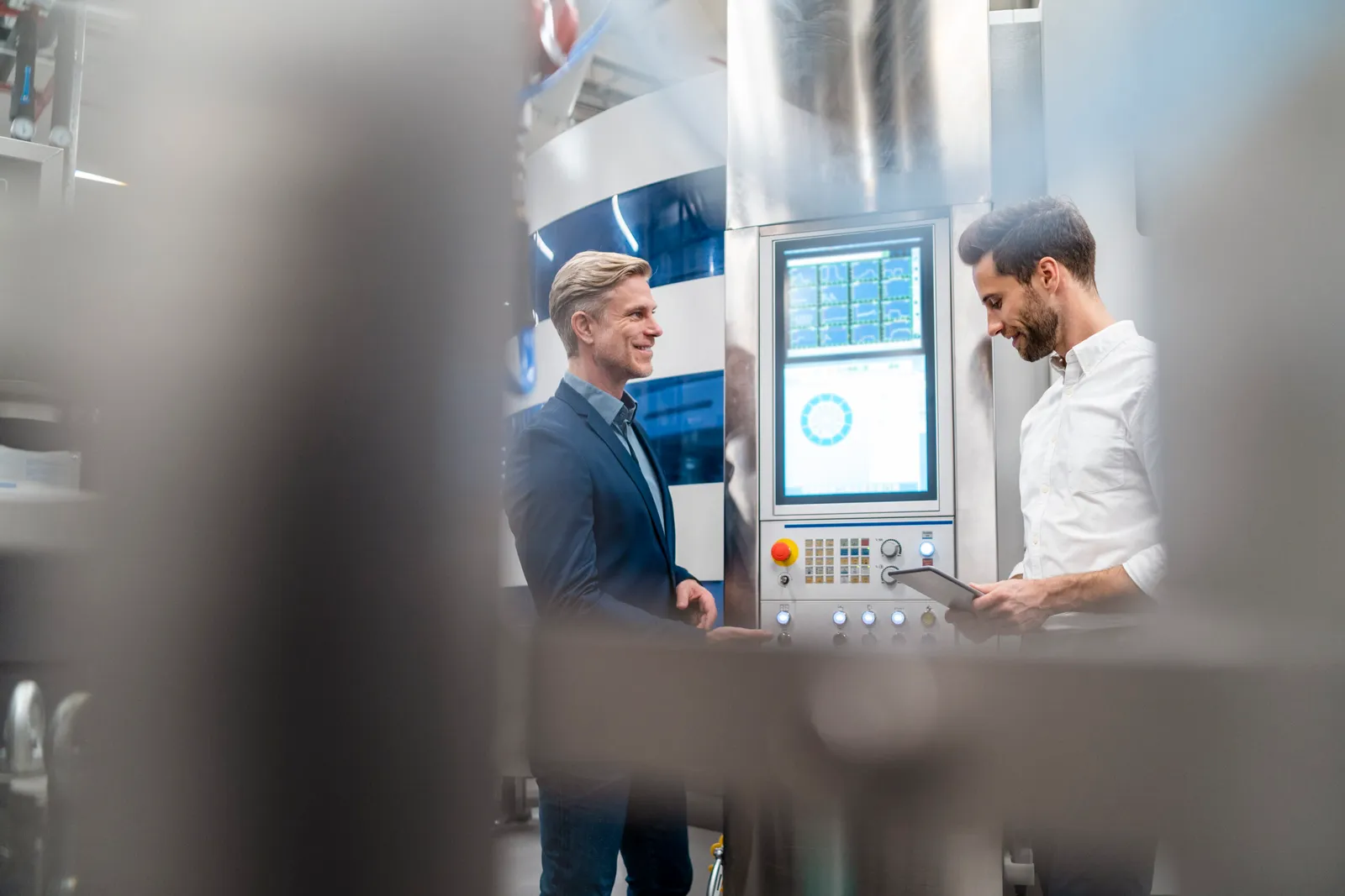 Rekabet Avantajı Olarak Robotik Otomasyon: Gerçek Sektör Örnekleri