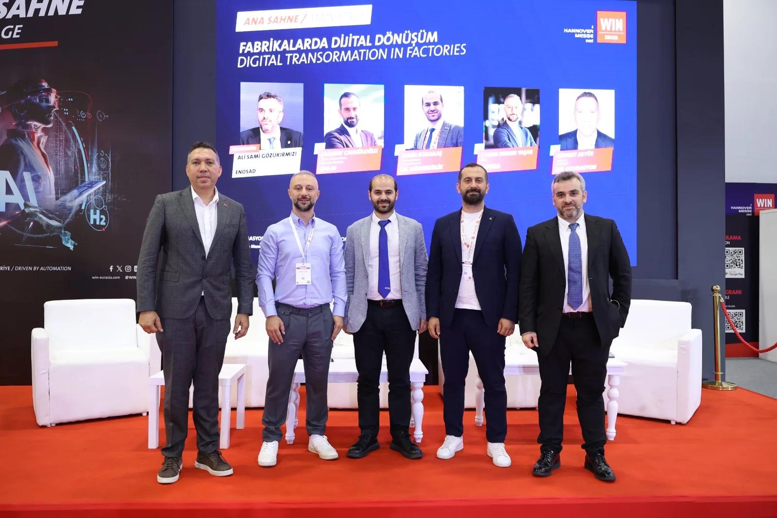 Fabrikalarda Dijital Dönüşüm paneli konuşmacıları